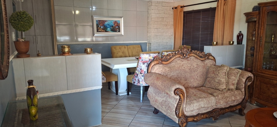 2 Bedroom Property for Sale in Mdantsane Nu 11 Eastern Cape